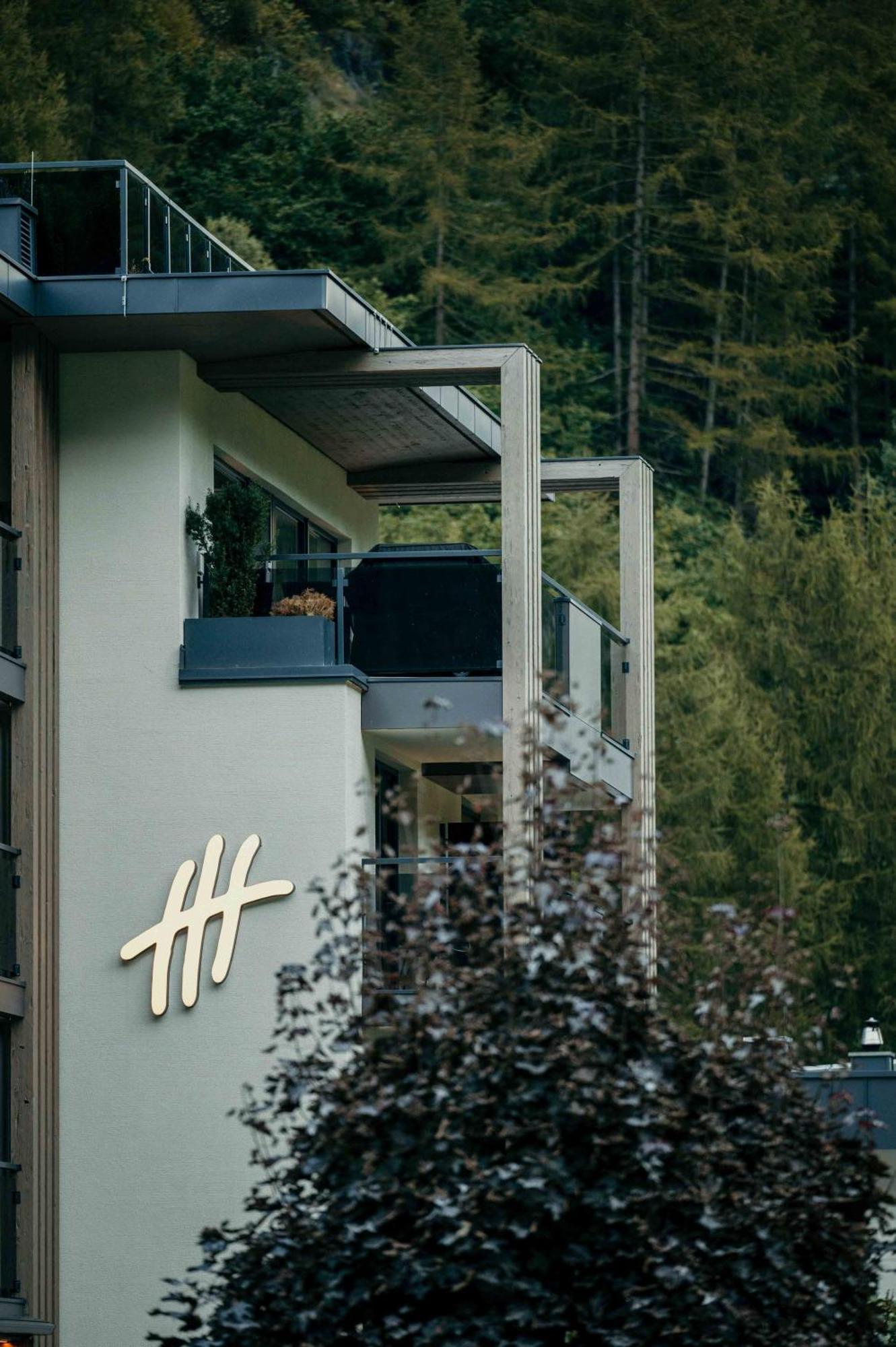 Vier Studios & Restaurant Längenfeld Esterno foto